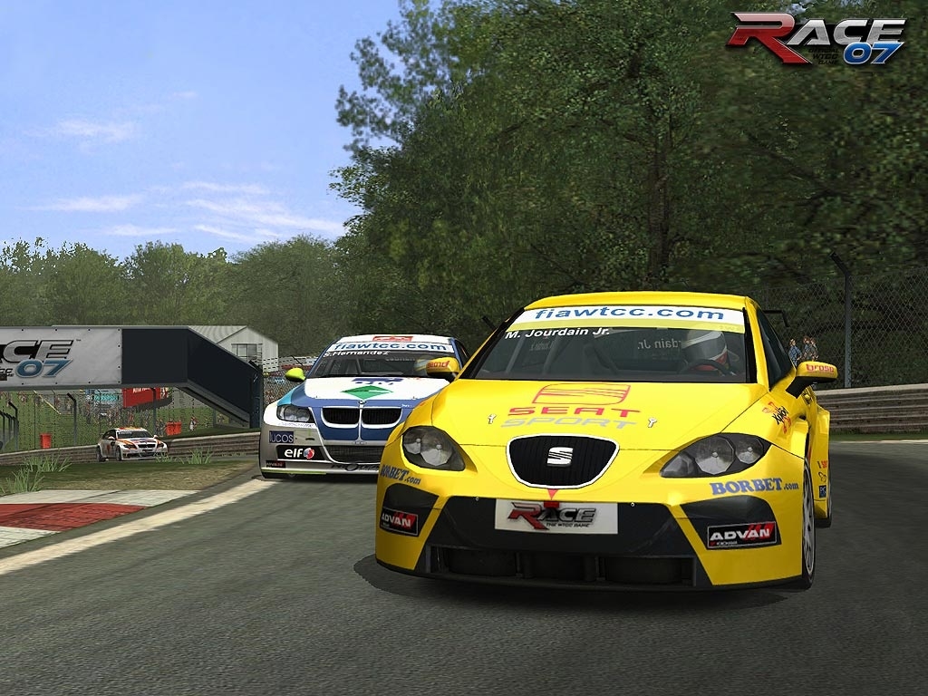 Скриншот из игры RACE 07 под номером 21