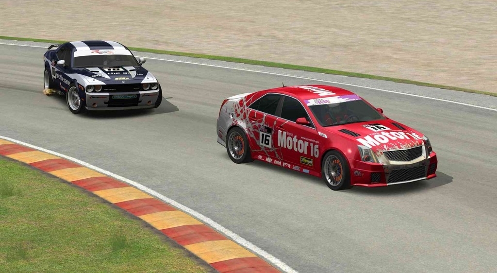 Скриншот из игры RACE On под номером 4