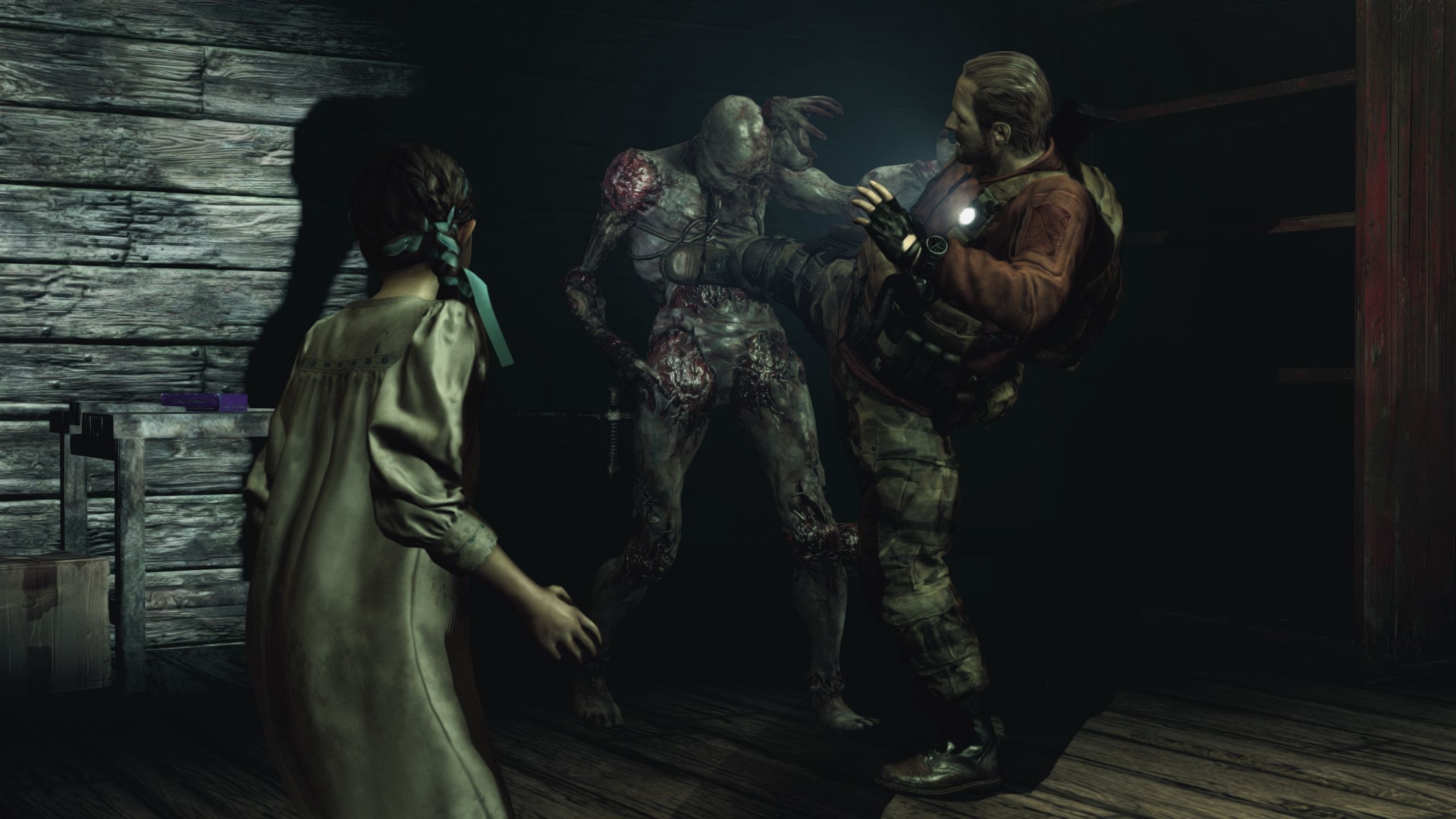 Скриншот из игры Resident Evil: Revelations 2 - Episode 4: Metamorphosis под номером 25