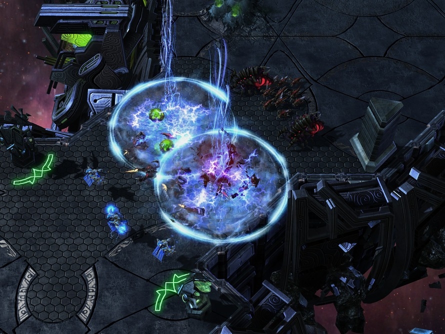 Скриншот из игры StarCraft 2: Wings of Liberty под номером 114