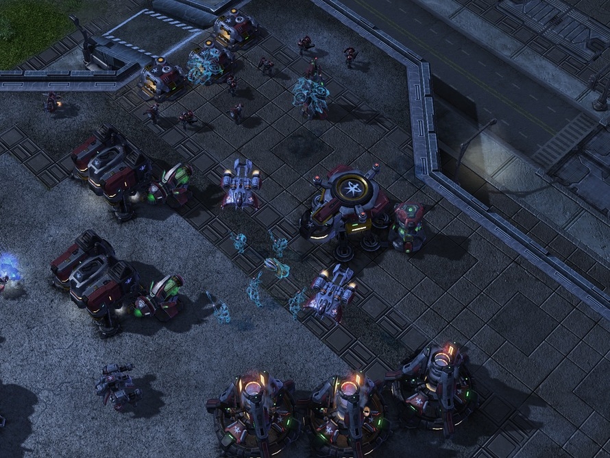 Скриншот из игры StarCraft 2: Wings of Liberty под номером 124