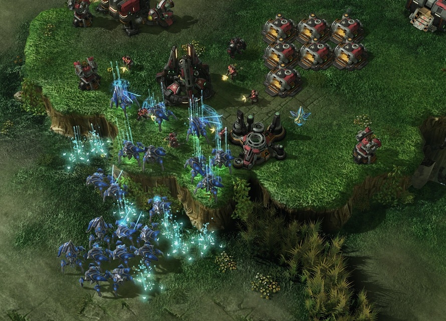 Скриншот из игры StarCraft 2: Wings of Liberty под номером 139