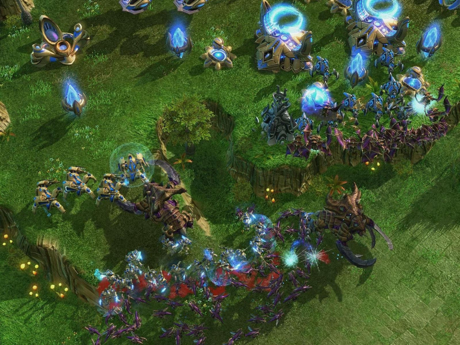 Скриншот из игры StarCraft 2: Wings of Liberty под номером 3