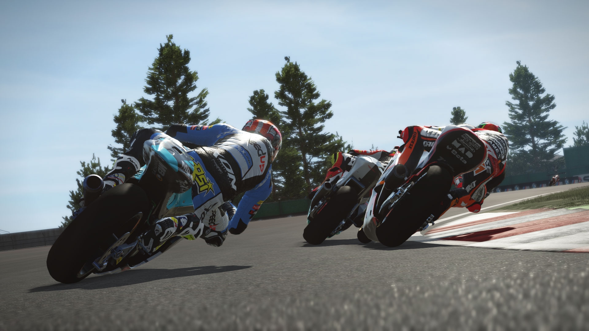 Скриншот из игры MotoGP 17 под номером 5