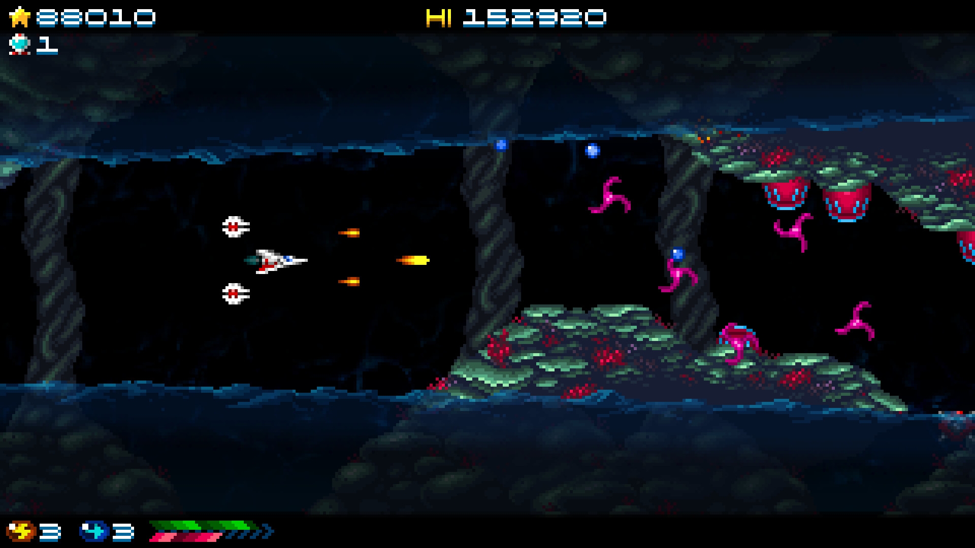 Скриншот из игры Super Hydorah под номером 6