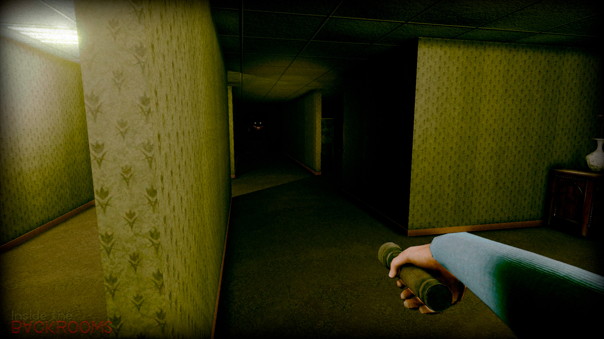 Скриншот из игры Inside the Backrooms под номером 8