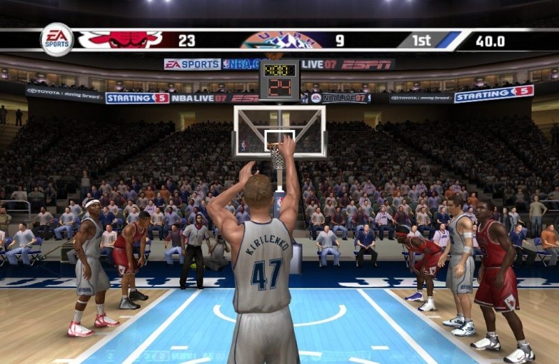 Скриншот из игры NBA Live 07 под номером 14