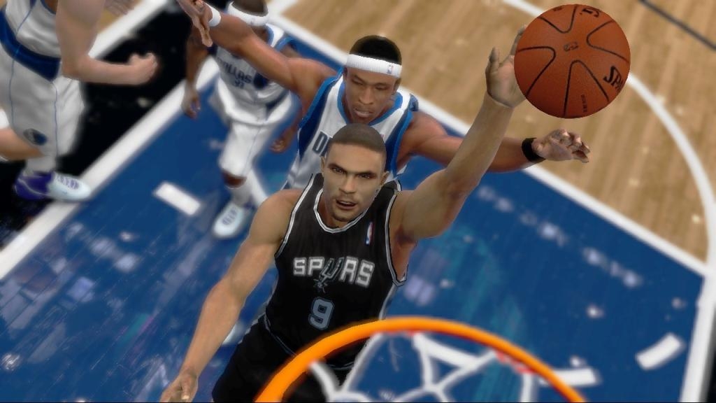 Скриншот из игры NBA Live 07 под номером 2