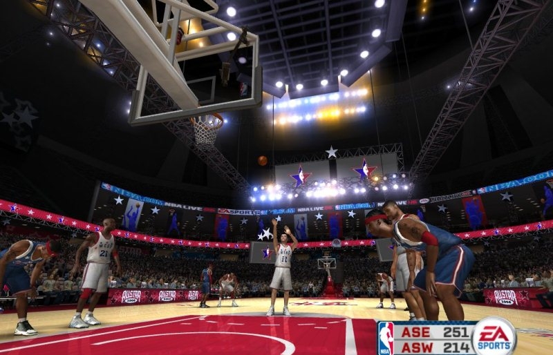 Скриншот из игры NBA Live 06 под номером 47