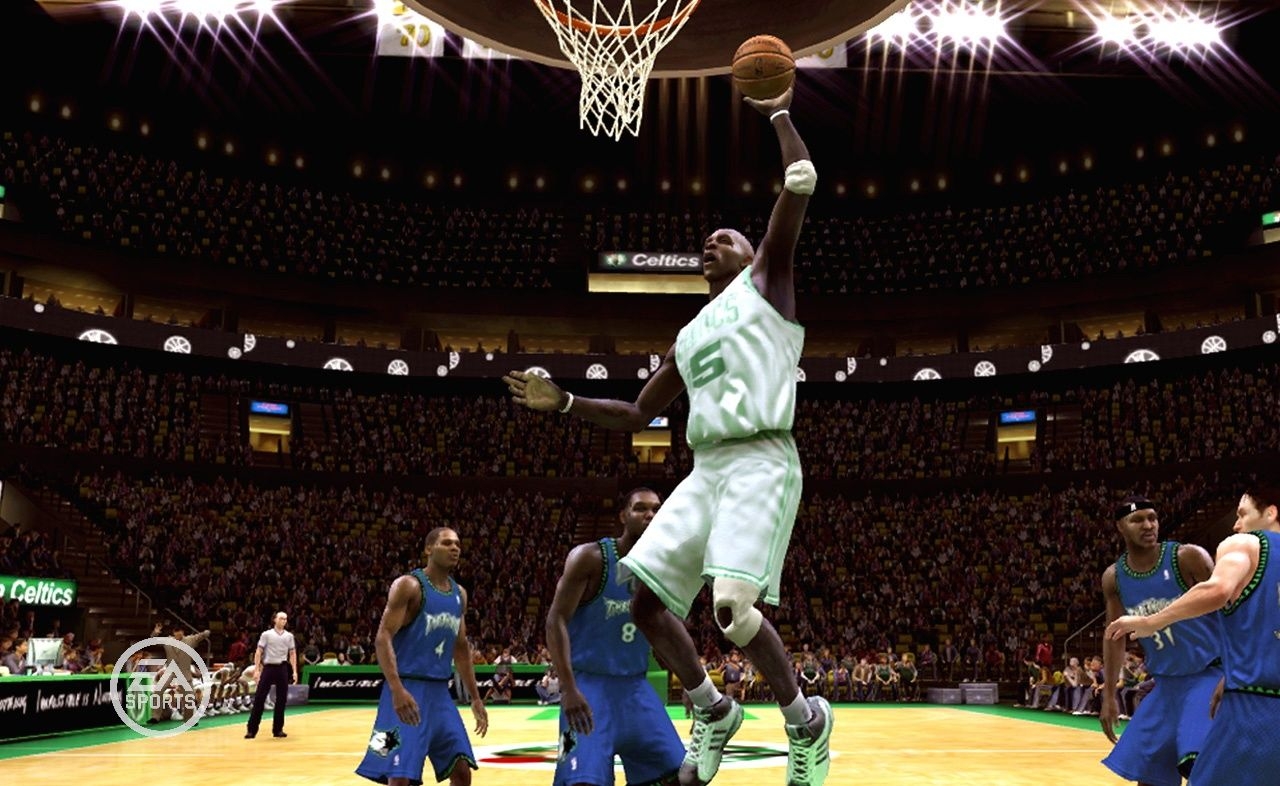 Скриншот из игры NBA Live 08 под номером 23