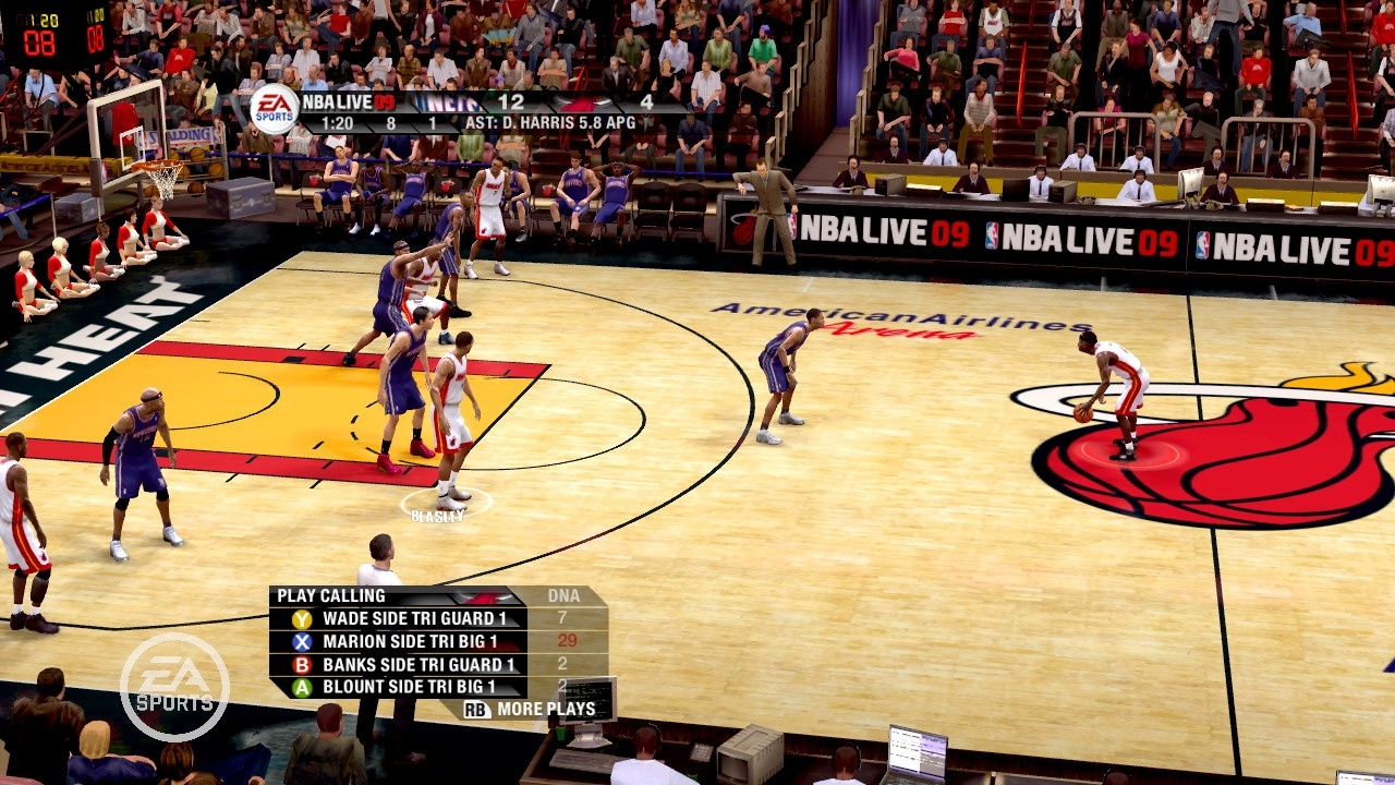 Скриншот из игры NBA Live 09 под номером 23