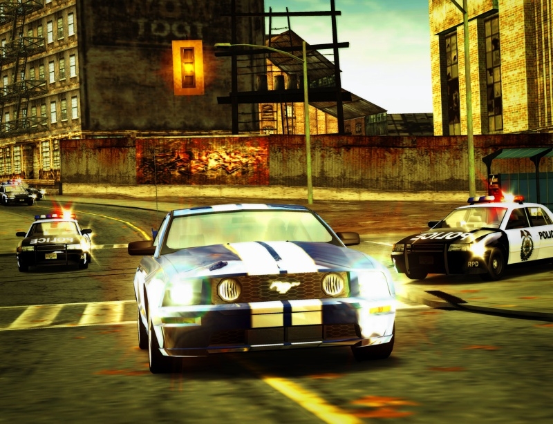 Скриншот из игры Need for Speed: Most Wanted под номером 11