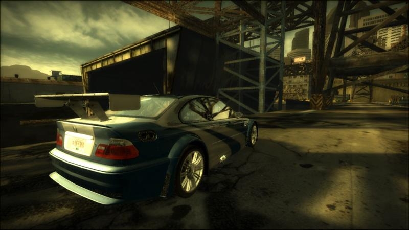 Скриншот из игры Need for Speed: Most Wanted под номером 18