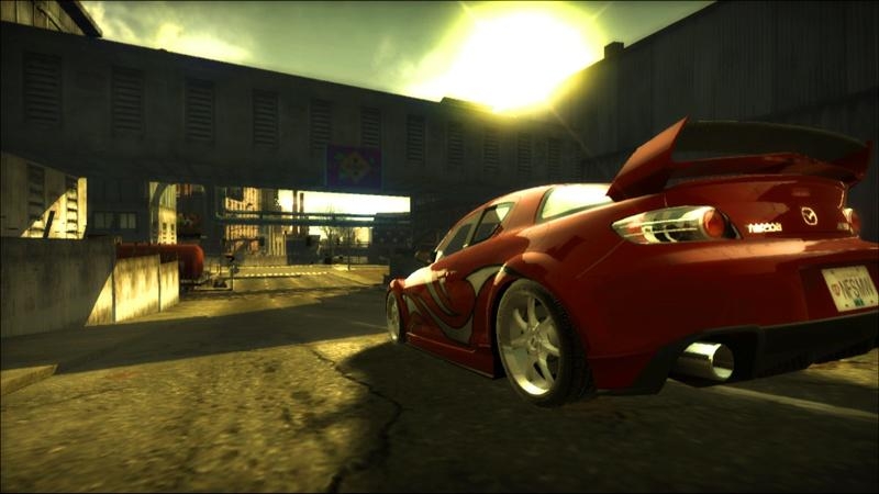Скриншот из игры Need for Speed: Most Wanted под номером 22
