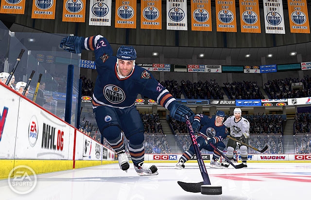 Скриншот из игры NHL 06 под номером 12