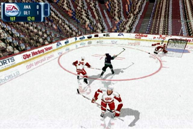Скриншот из игры NHL 2001 под номером 5