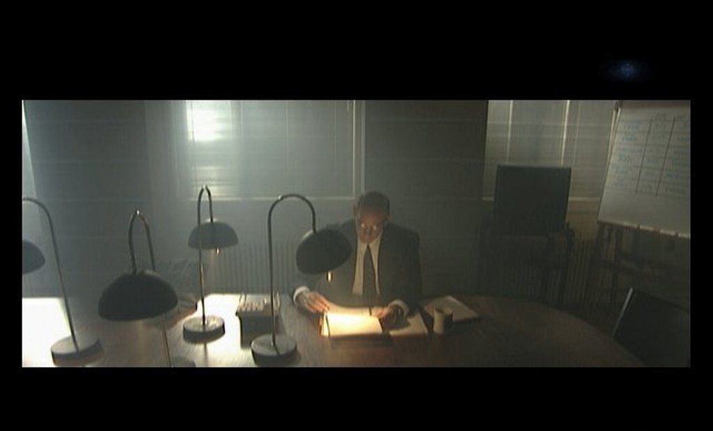 Скриншот из игры X-Files: The Game под номером 21