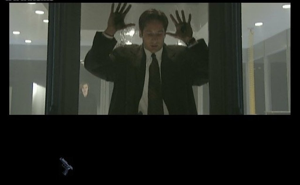 Скриншот из игры X-Files: The Game под номером 24