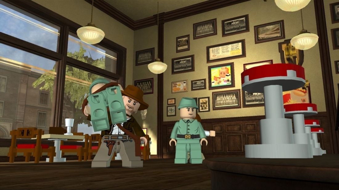 Скриншот из игры LEGO Indiana Jones 2: The Adventure Continues под номером 15