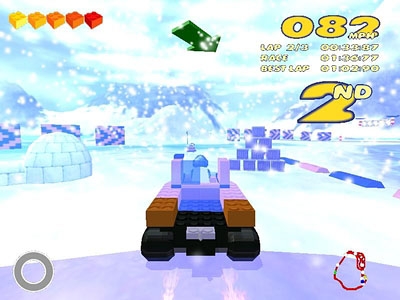 Скриншот из игры LEGO Racers 2 под номером 1