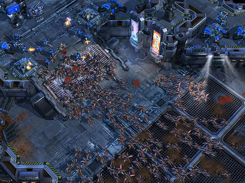 Скриншот из игры StarCraft 2: Heart of the Swarm под номером 1