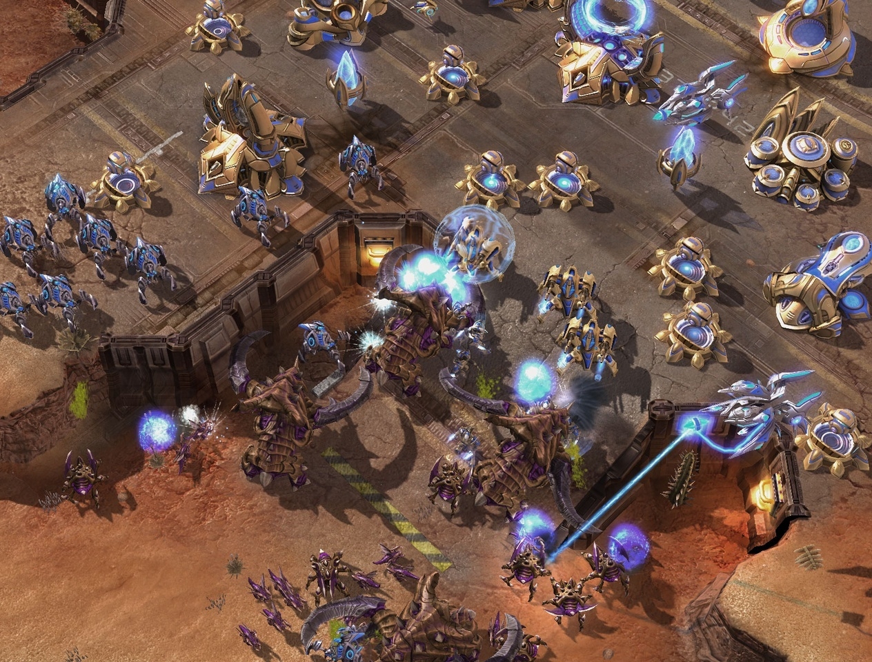 Скриншот из игры StarCraft 2: Heart of the Swarm под номером 14