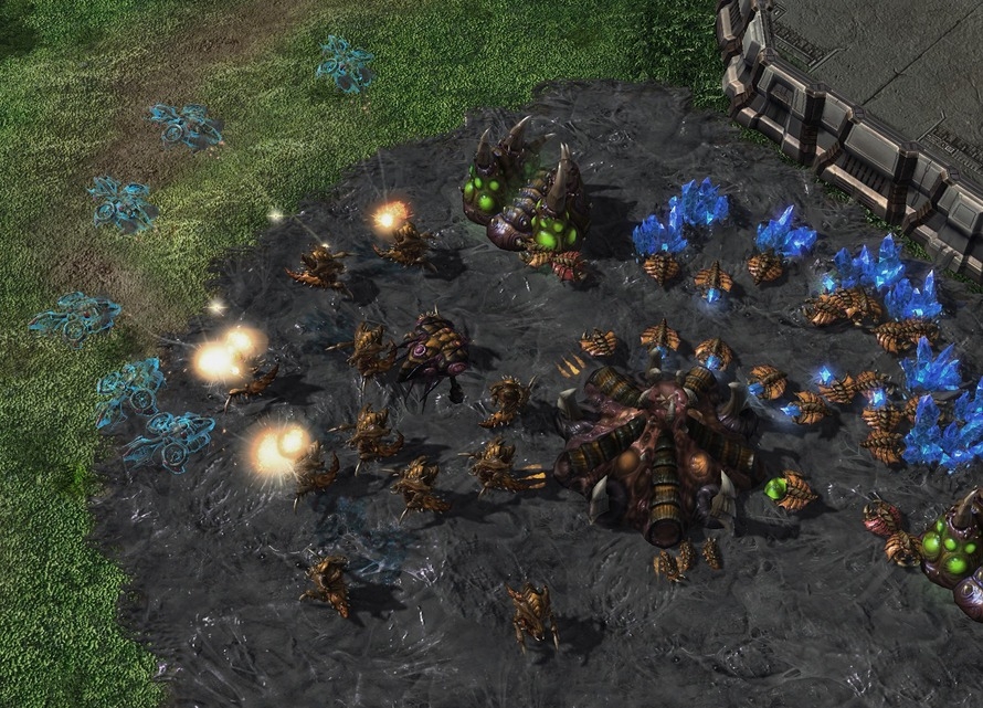 Скриншот из игры StarCraft 2: Heart of the Swarm под номером 42