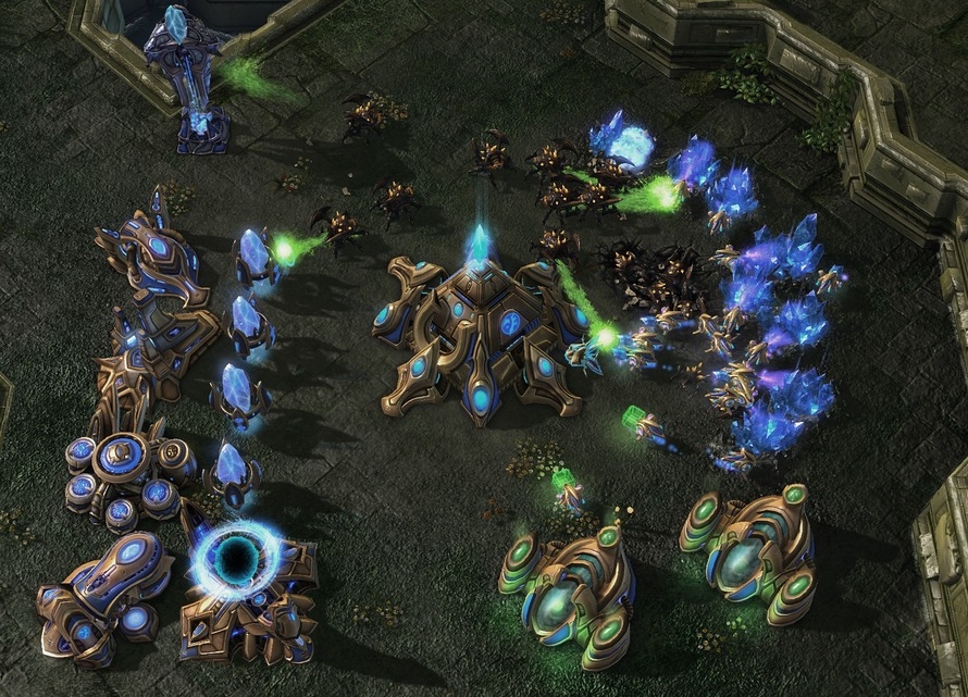 Скриншот из игры StarCraft 2: Heart of the Swarm под номером 48