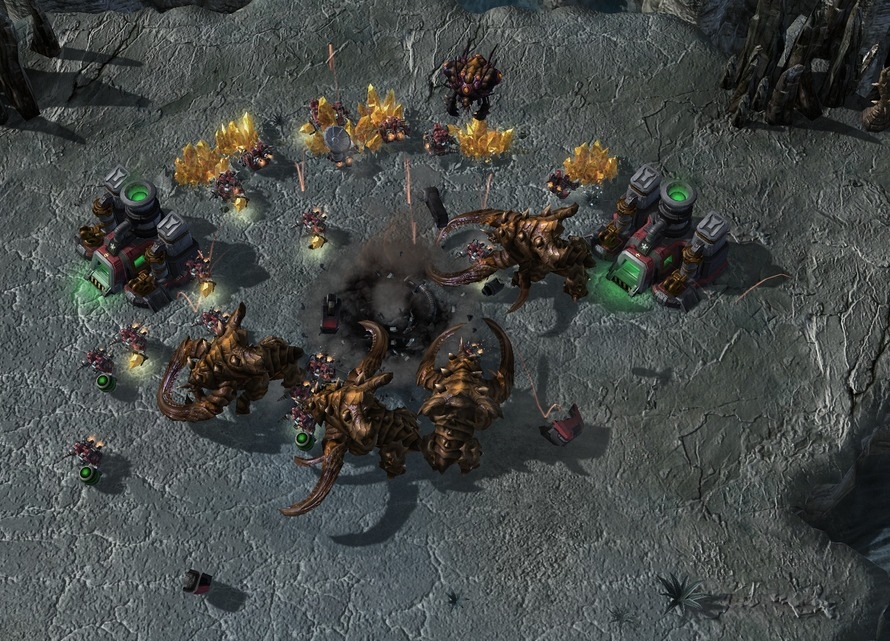 Скриншот из игры StarCraft 2: Heart of the Swarm под номером 54