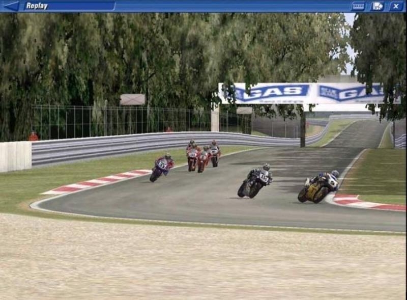 Скриншот из игры Superbike 2001 под номером 52