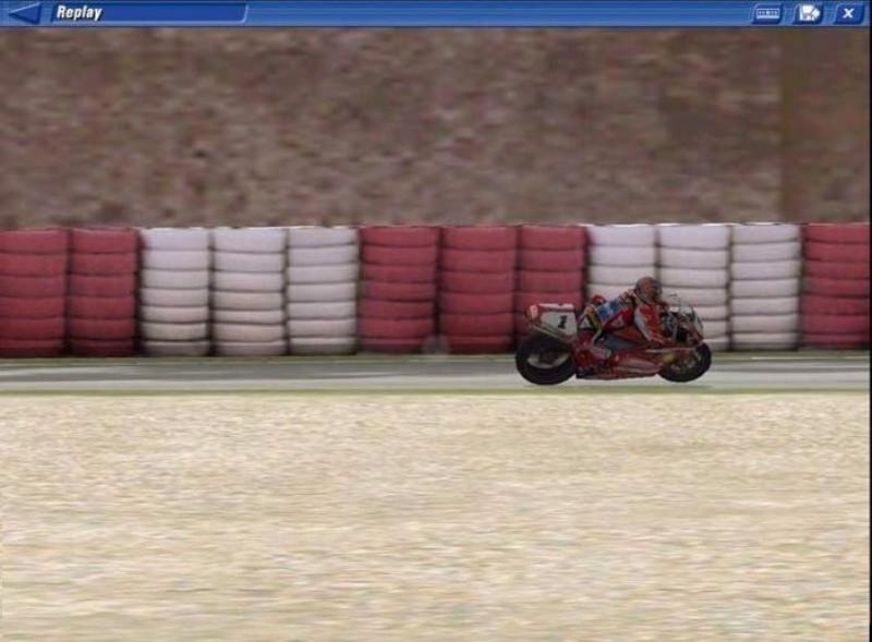 Скриншот из игры Superbike 2001 под номером 61