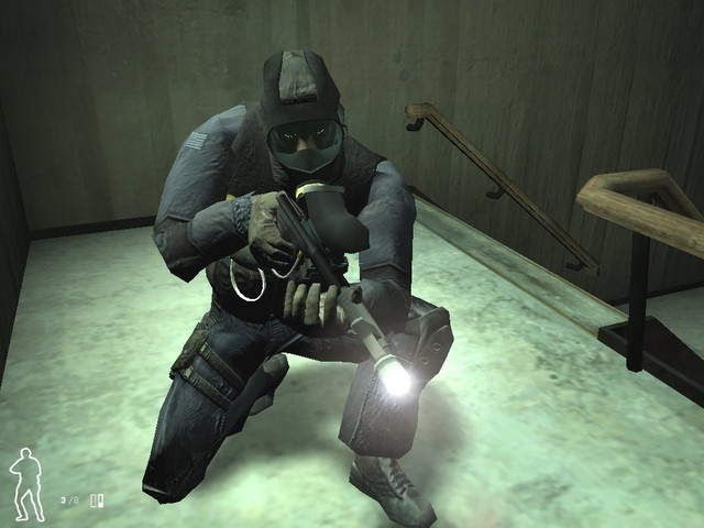 Скриншот из игры SWAT 4 под номером 16