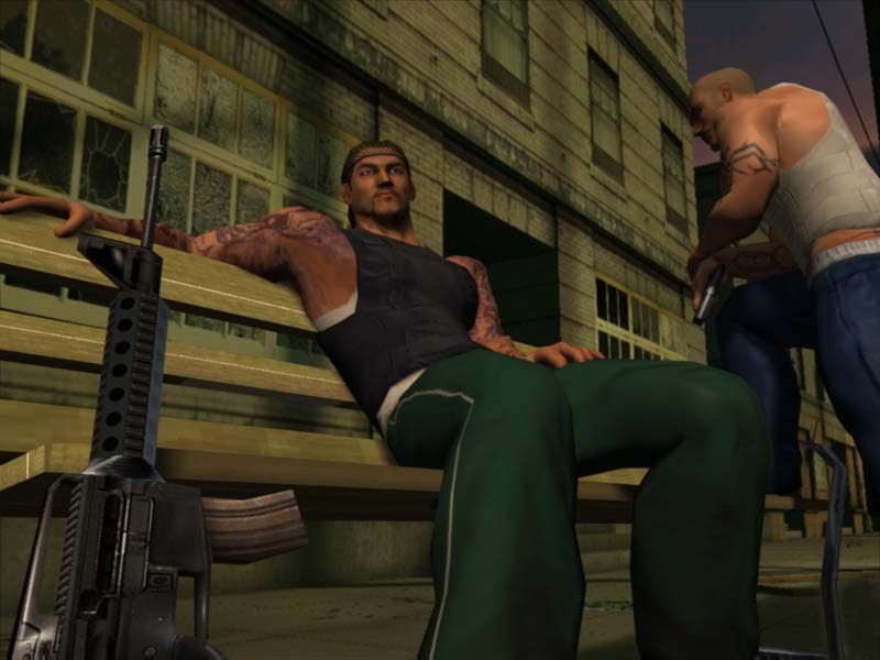 Скриншот из игры SWAT: Urban Justice под номером 2
