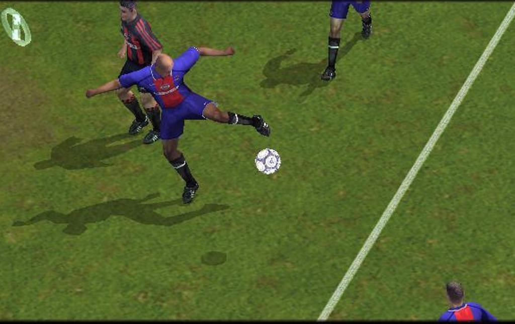 Скриншот из игры UEFA Challenge под номером 21