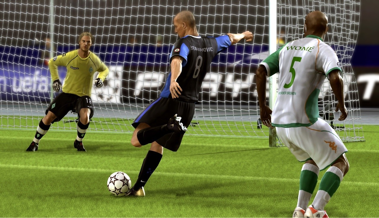 Скриншот из игры UEFA Champions League 2006-2007 под номером 3