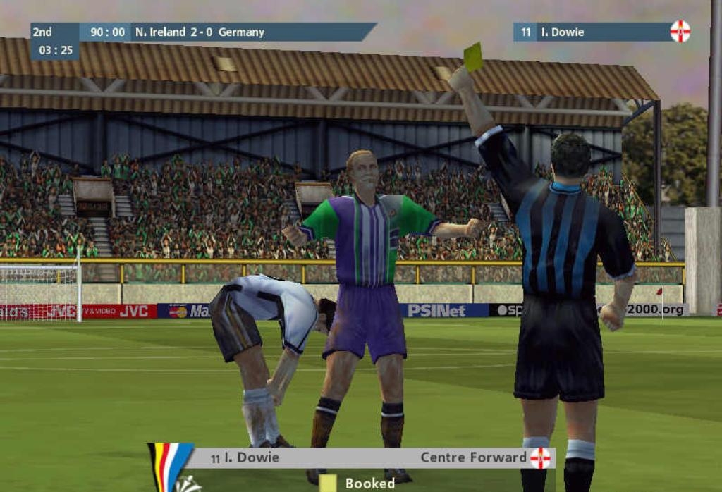 Скриншот из игры UEFA Euro 2000 под номером 19