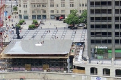 В Чикаго строят новый Apple Store с крышей похожей на MacBook