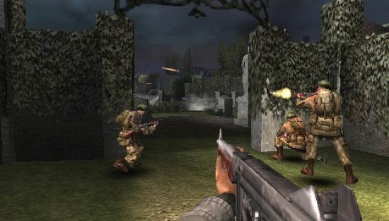 Скриншот из игры Call of Duty: Roads to Victory
