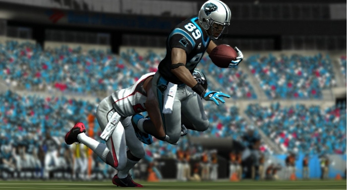 Скриншот из игры Madden NFL 11