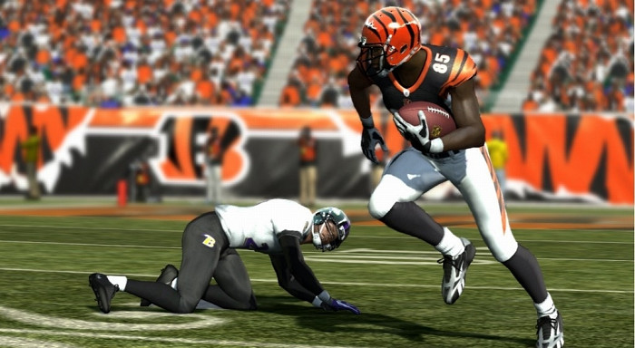 Скриншот из игры Madden NFL 11