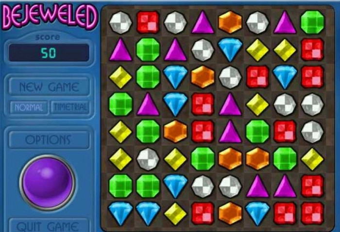 Скриншот из игры Bejeweled
