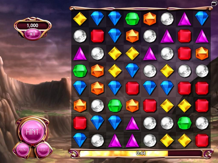 Скриншот из игры Bejeweled Blitz