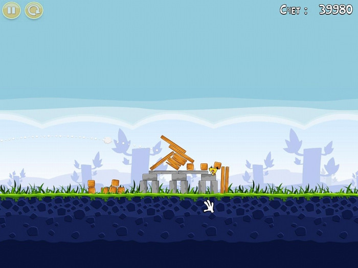 Скриншот из игры Angry Birds