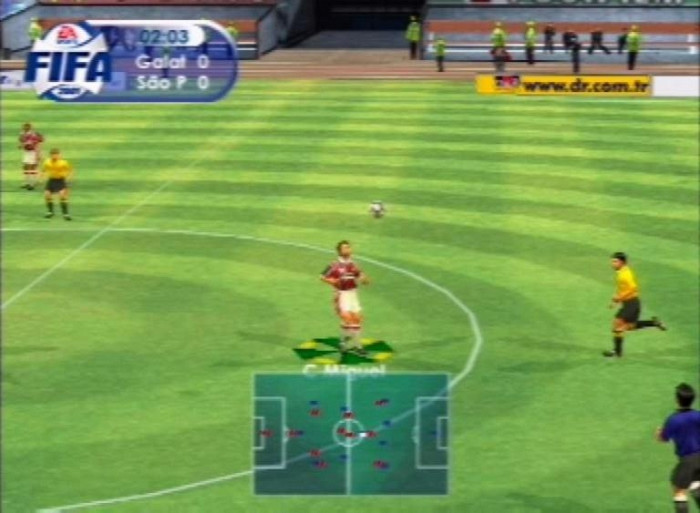 Скриншот из игры FIFA 2001