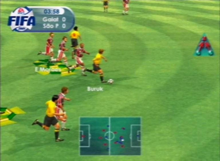 Скриншот из игры FIFA 2001