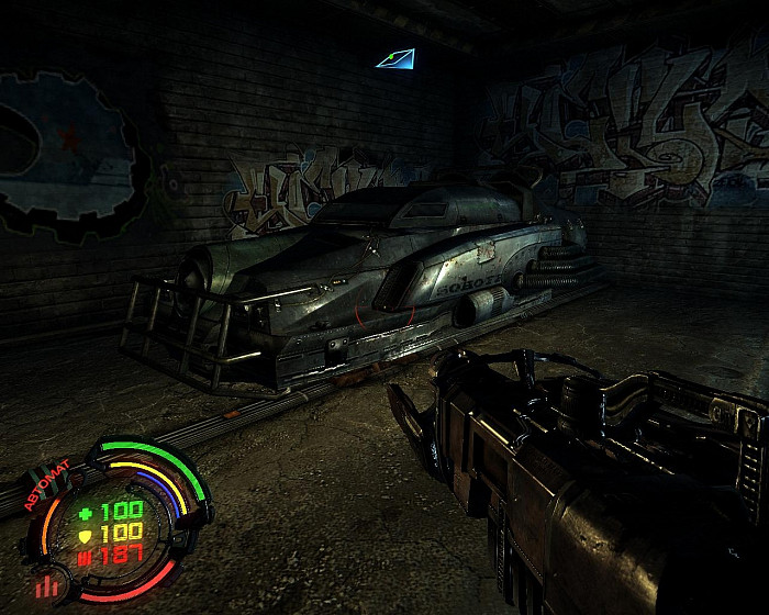Скриншот из игры Hard Reset