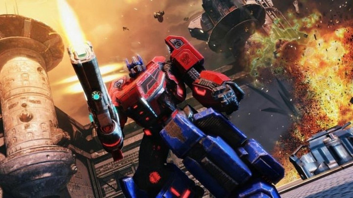 Скриншот из игры Transformers: Fall of Cybertron