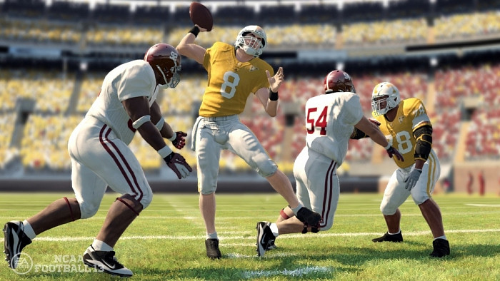 Скриншот из игры NCAA Football 13