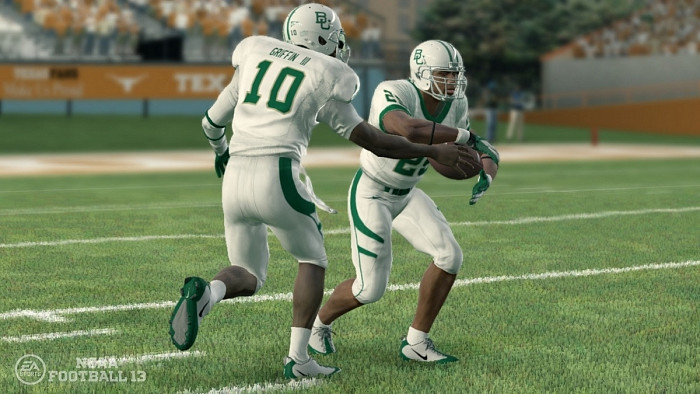 Скриншот из игры NCAA Football 13