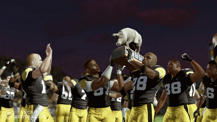 Скриншот из игры NCAA Football 13